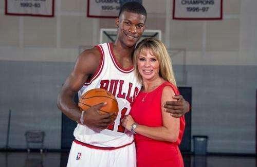 中成功捍卫 中成功捍卫