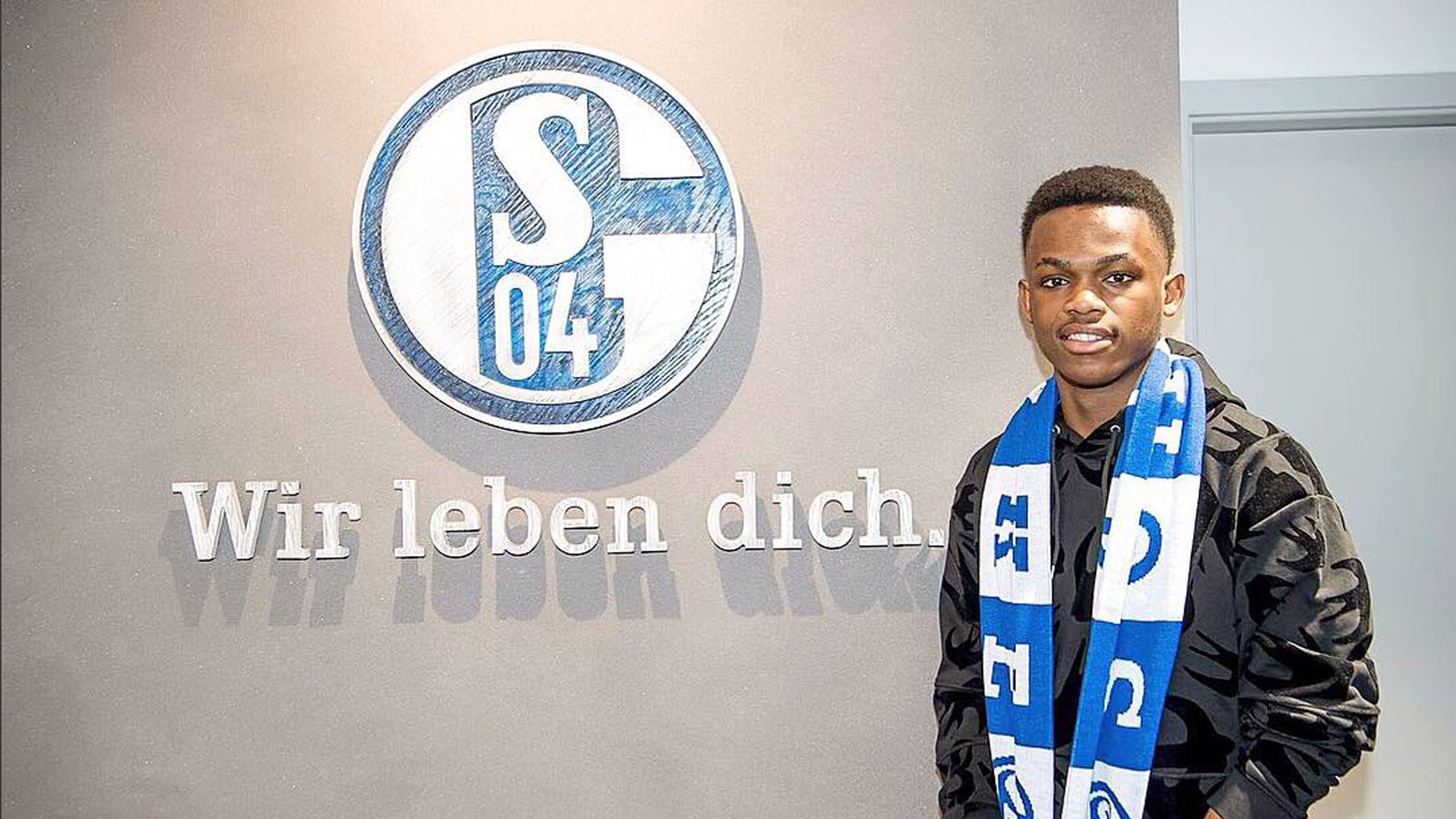 在最近的采 在最近的采