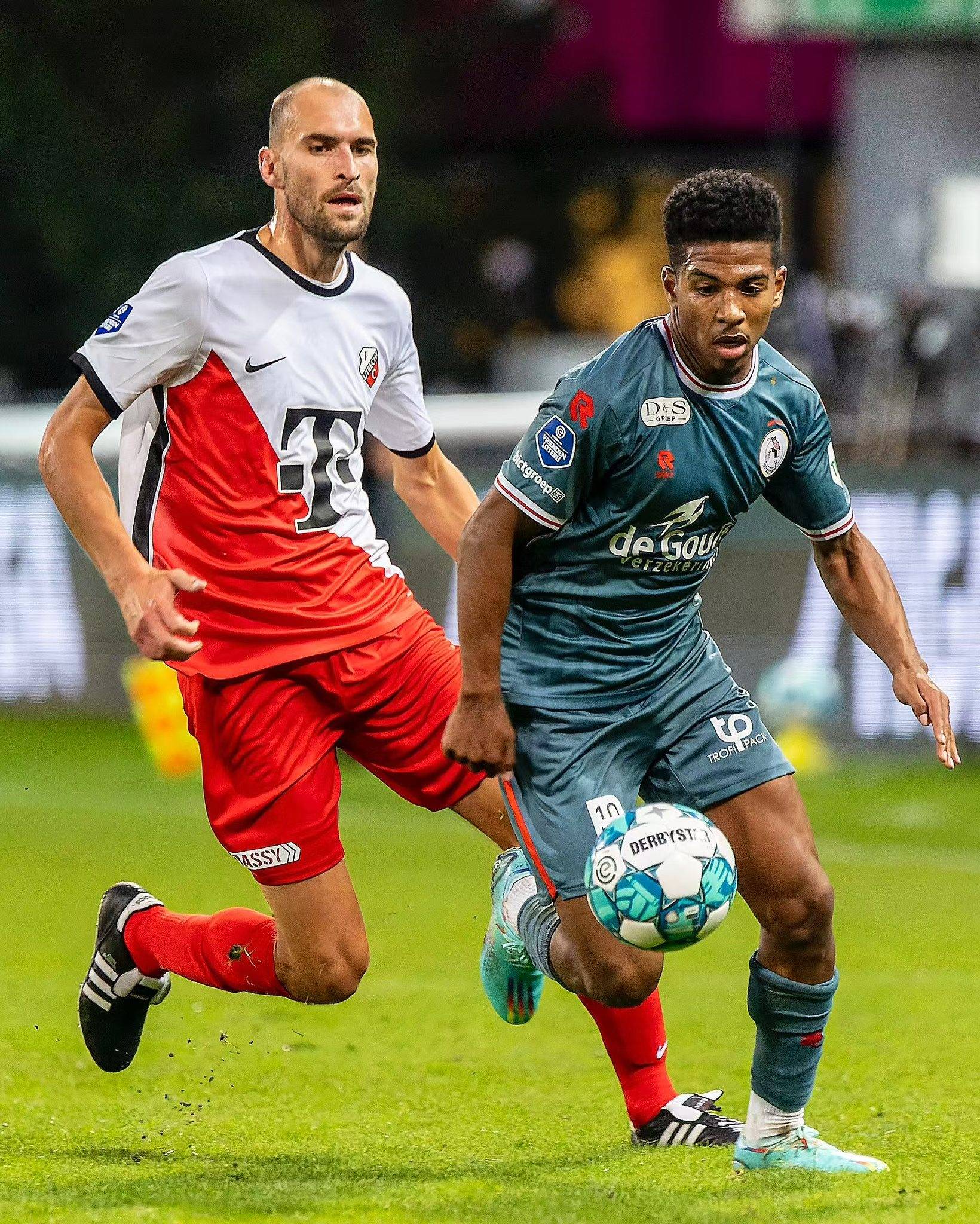 形式的敏锐 形式的敏锐