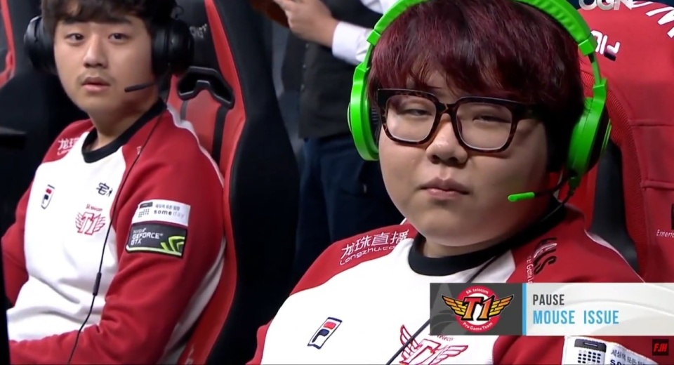 在比赛前期 在比赛前期