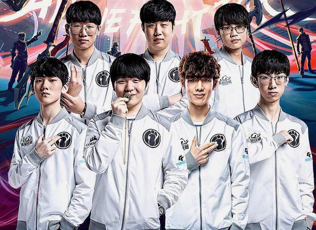 穆勒与边路 穆勒与边路