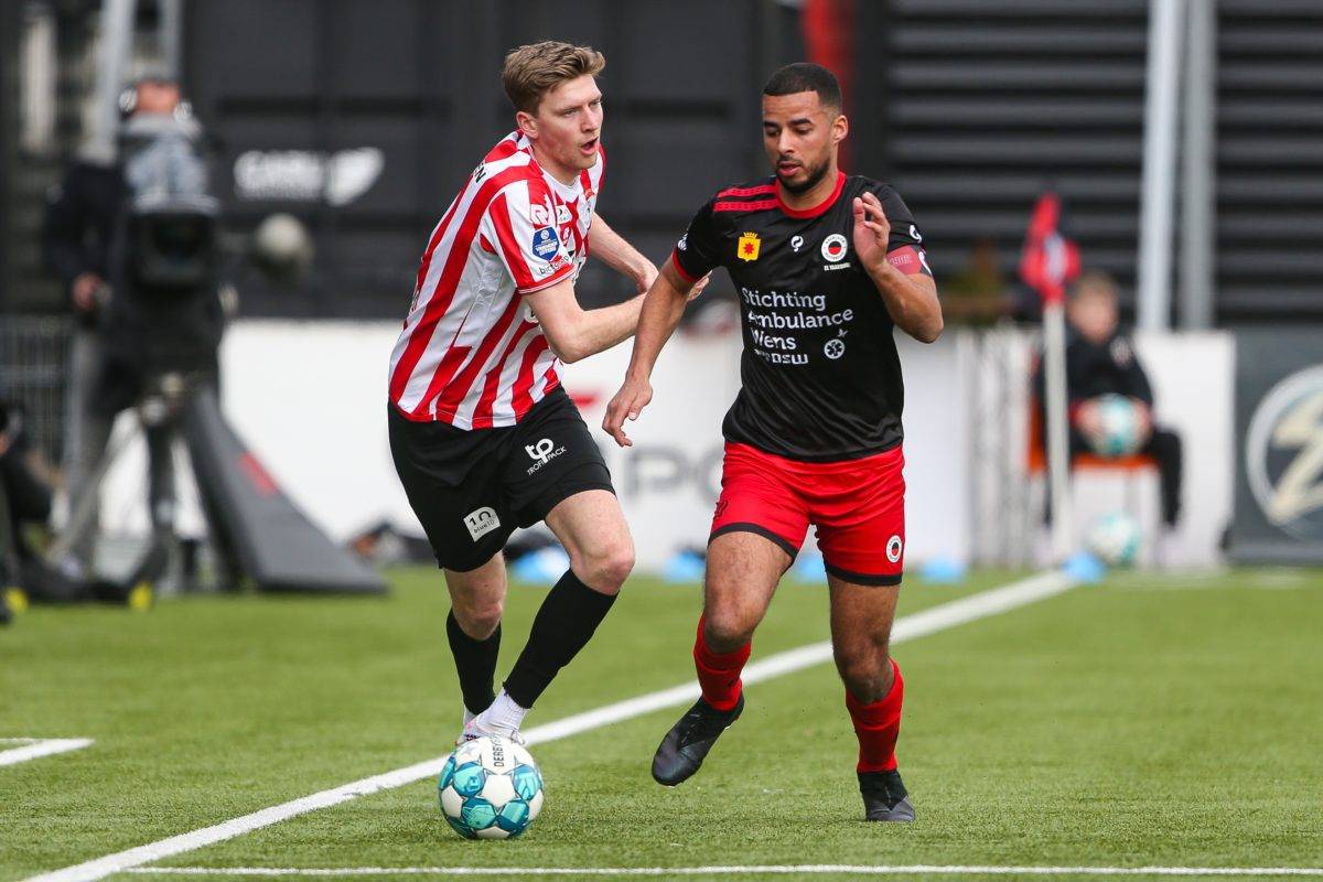 烈的暗战 烈的暗战