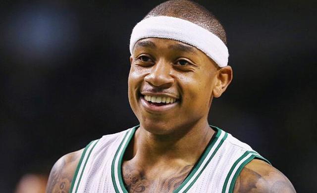 主教练正在热身？IG选手无法出战，教练super替补